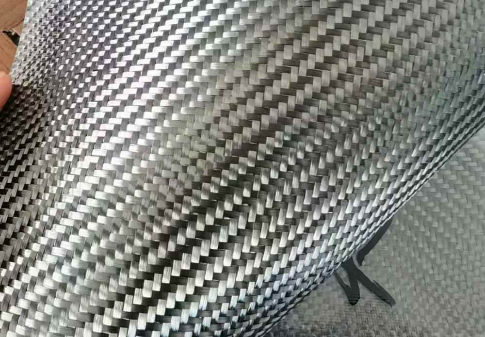 Carbon fiber fabric